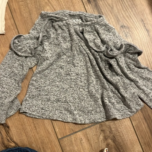 5 pieces 12 months - Picture 6 of 6